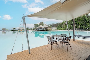 kiki beach island resort