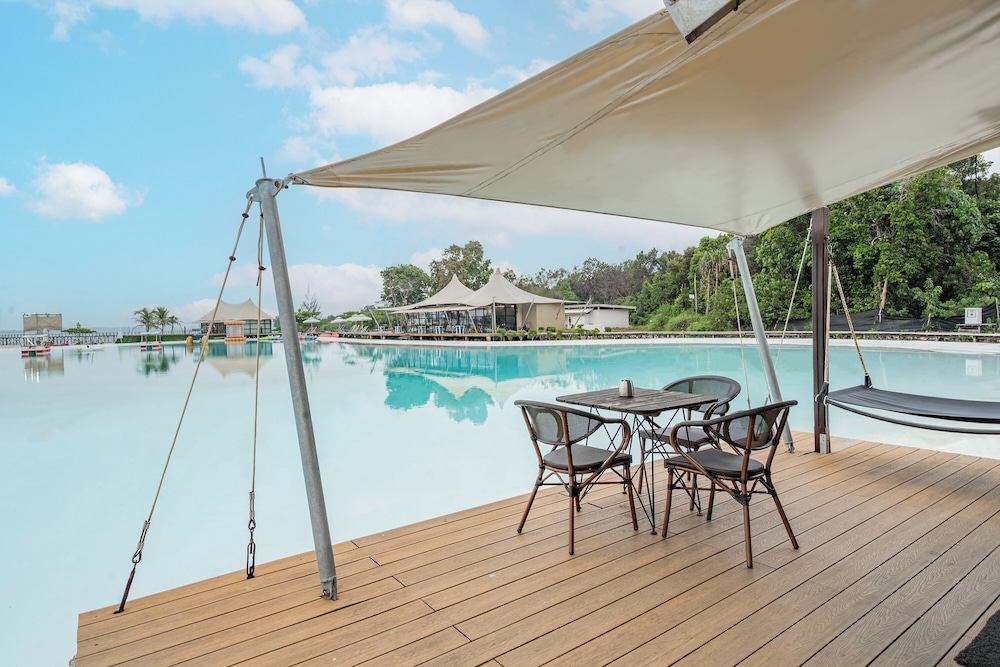 kiki beach island resort