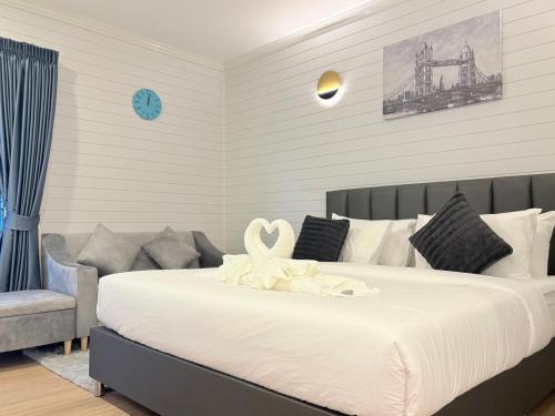 ip plus beach resort