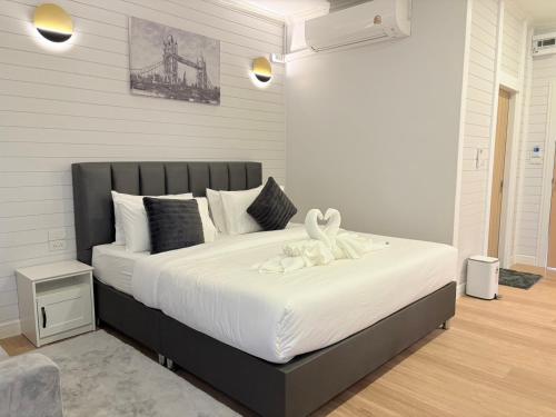 ip plus beach resort