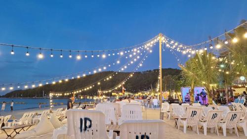 ip plus beach resort