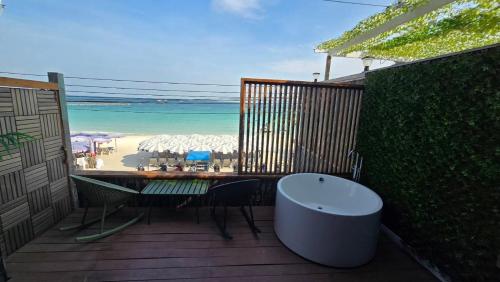 ip plus beach resort