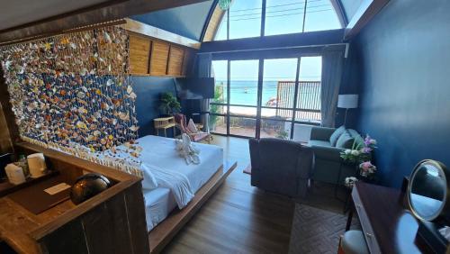 ip plus beach resort