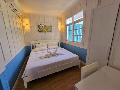 ip plus beach resort