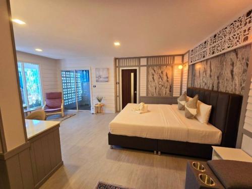 ip plus beach resort