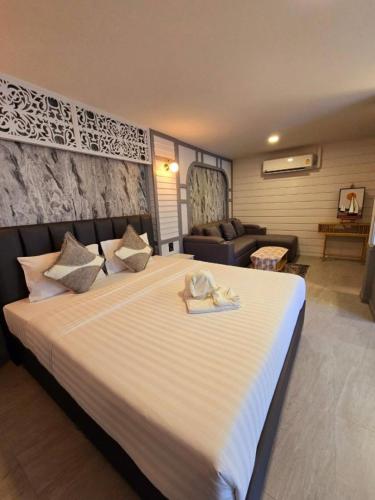ip plus beach resort