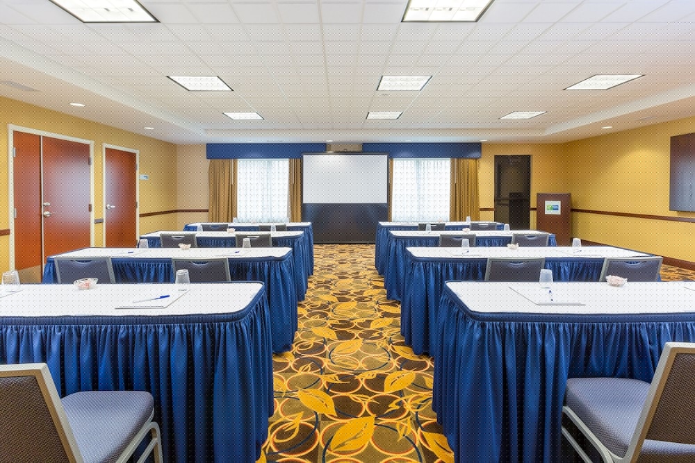 holiday inn express hotel and suites helena by ihg