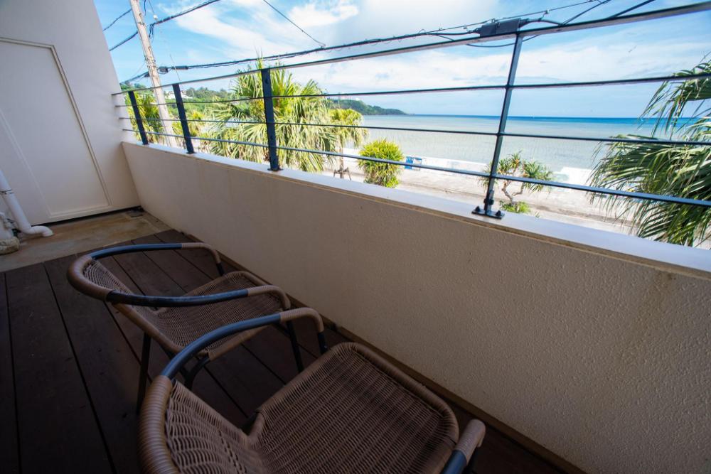 blue point cafe and condo