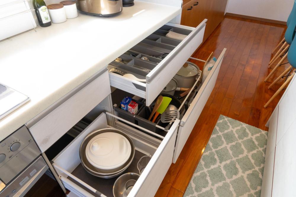 blue point cafe and condo