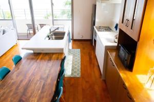 blue point cafe and condo