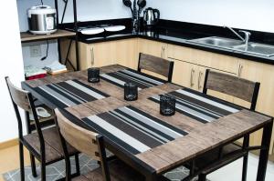 prime bgc location apartments by ph staycation