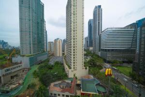 manila