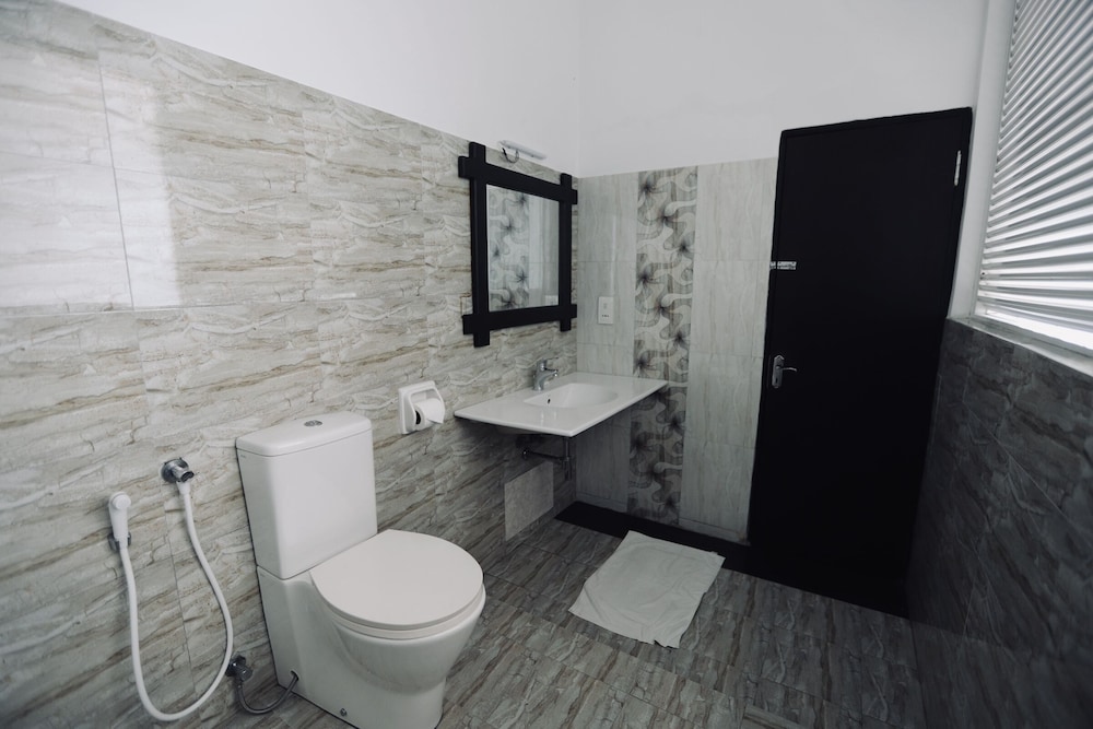 dazzle bay by twenty two