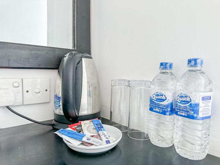 dazzle bay by twenty two