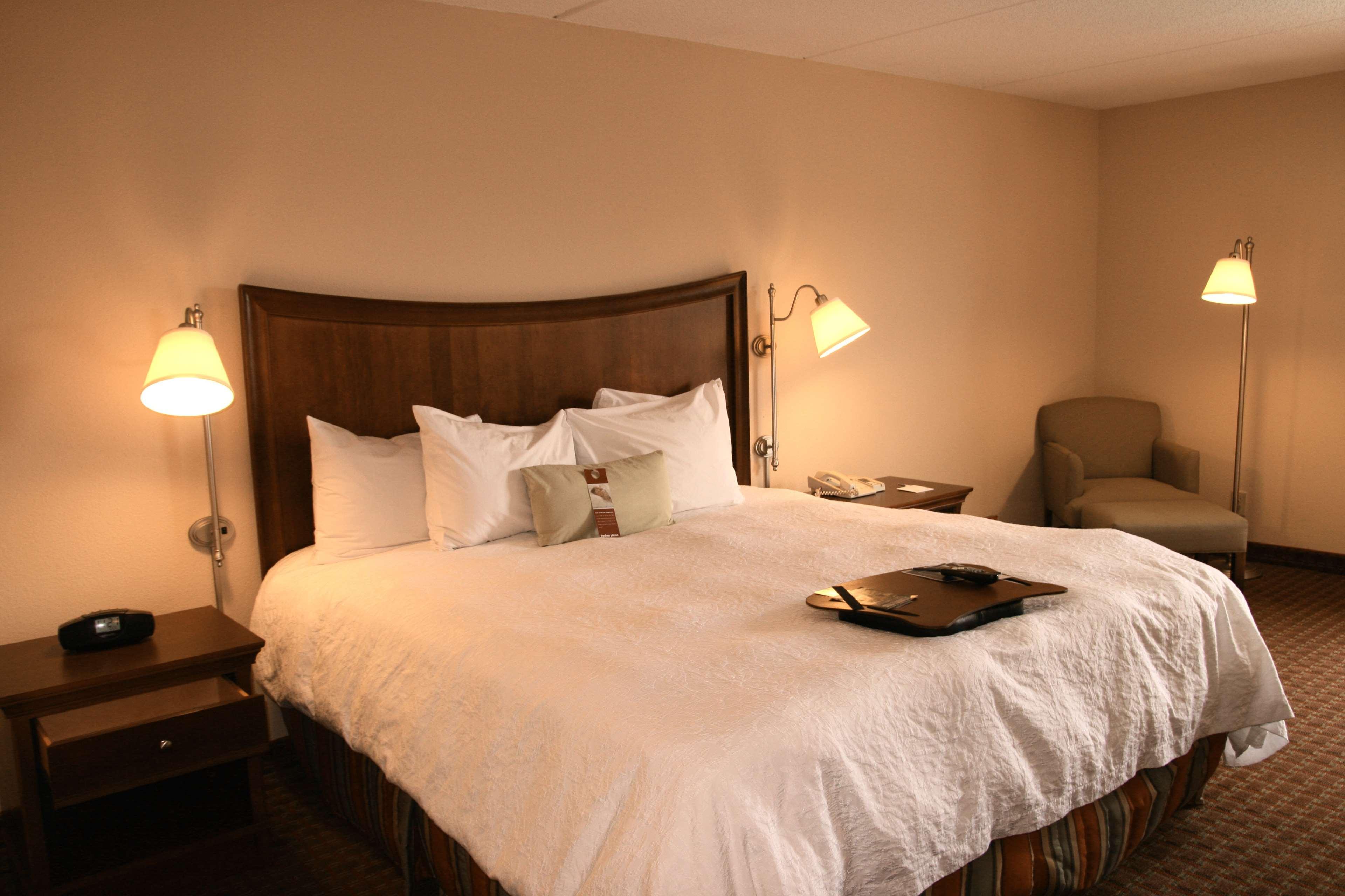 hampton inn henderson