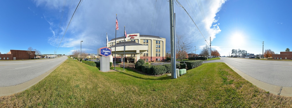 hampton inn henderson
