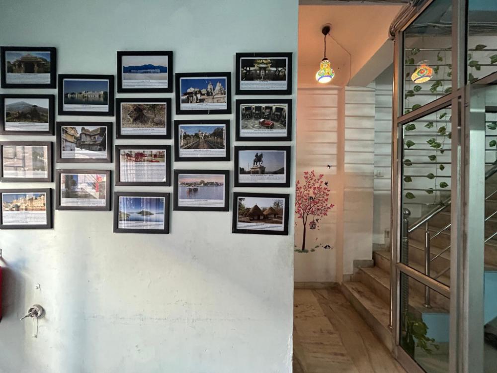 ashish guest house udaipole