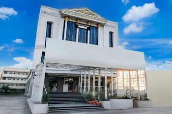 townhouse oak hotel ssv grand