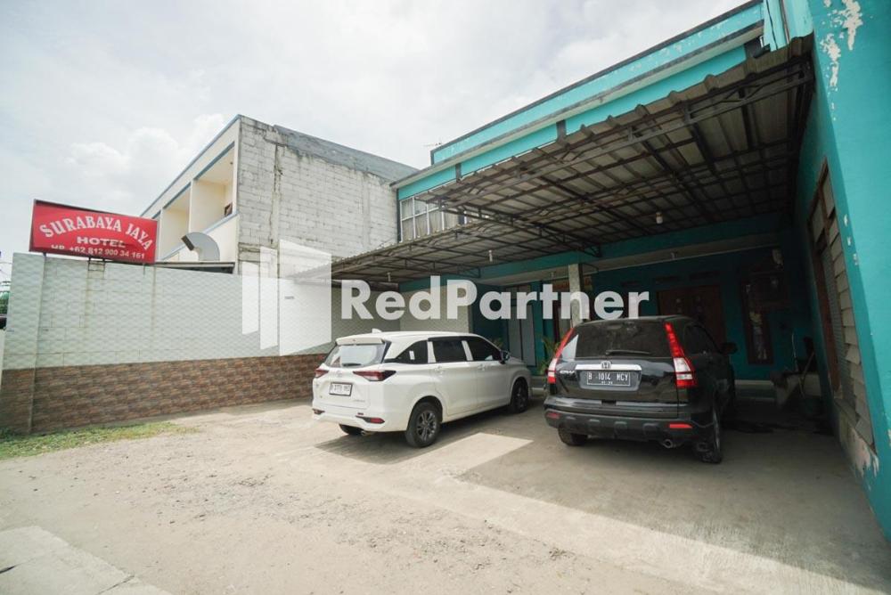 surabaya jaya hotel near soekarno hatta airport