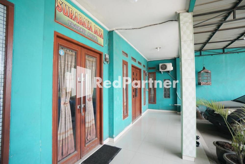 surabaya jaya hotel near soekarno hatta airport