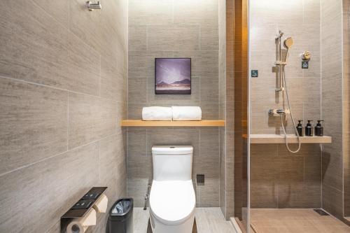 atour hotel hefei binhu international exihibition center