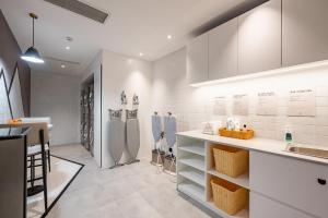 atour hotel hefei binhu international exihibition center