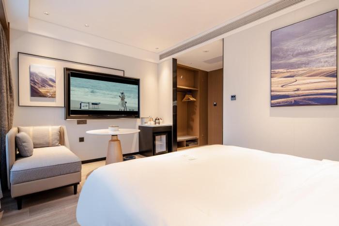 atour hotel dalian development zone