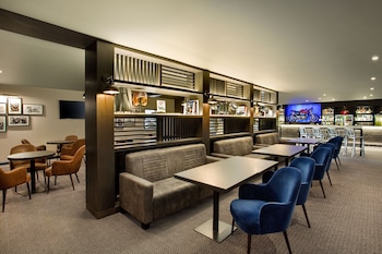 leonardo hotel and conference venue hinckley island