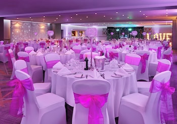 leonardo hotel and conference venue hinckley island