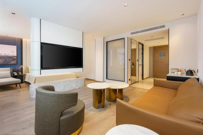 atour hotel dalian airport