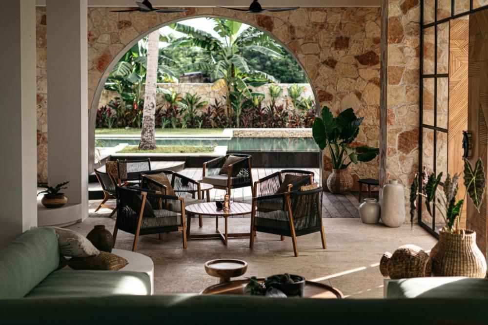 alamayah boutique retreat hotel and private residents