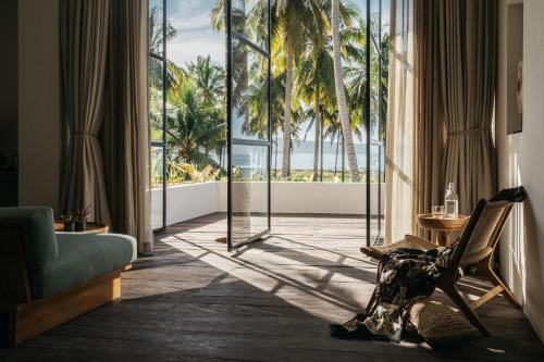 alamayah boutique retreat hotel and private residents