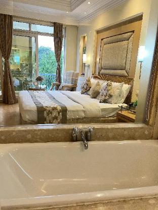 hotel inaya suites rooms with bathtub