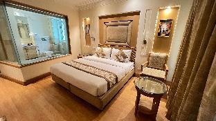 hotel inaya suites rooms with bathtub