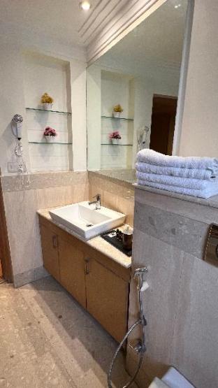 hotel inaya suites rooms with bathtub