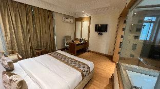 hotel inaya suites rooms with bathtub