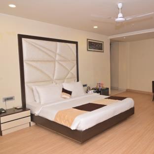 hotel kalptaru elegance
