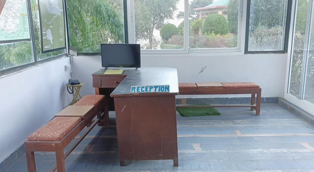 the himalayan hostel