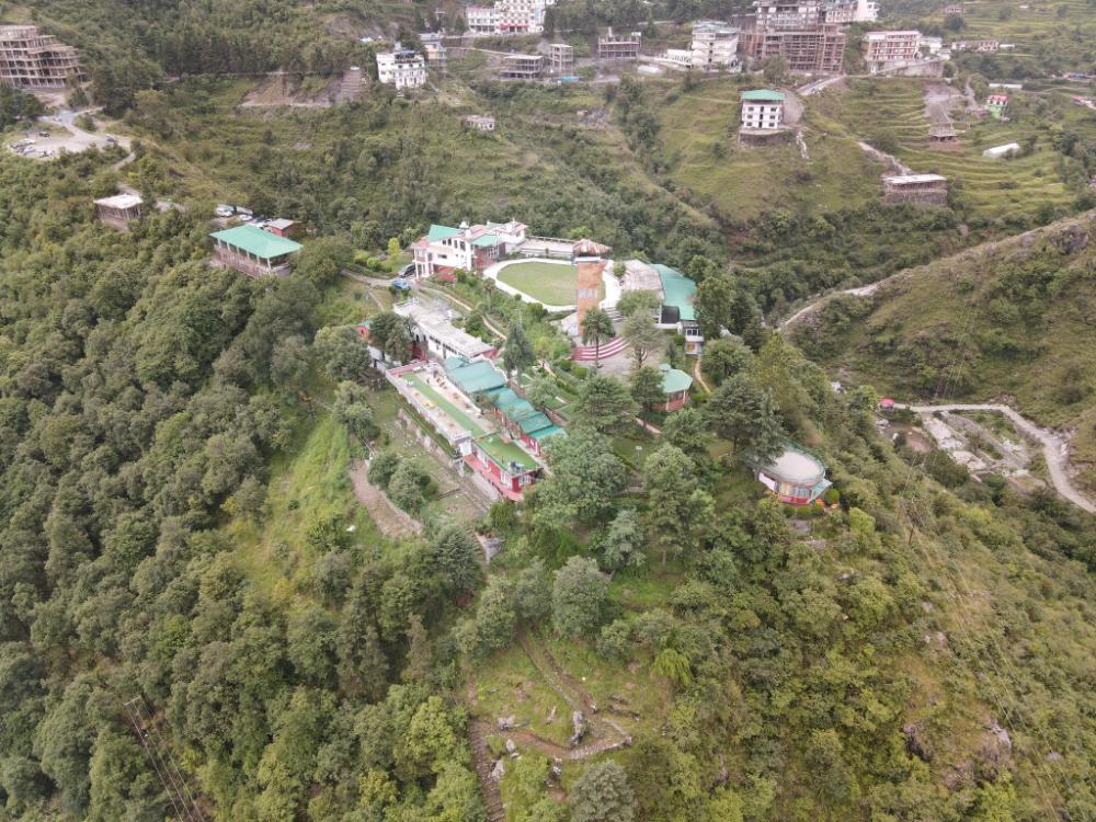 the himalayan hostel