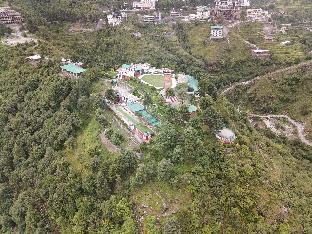 the himalayan hostel