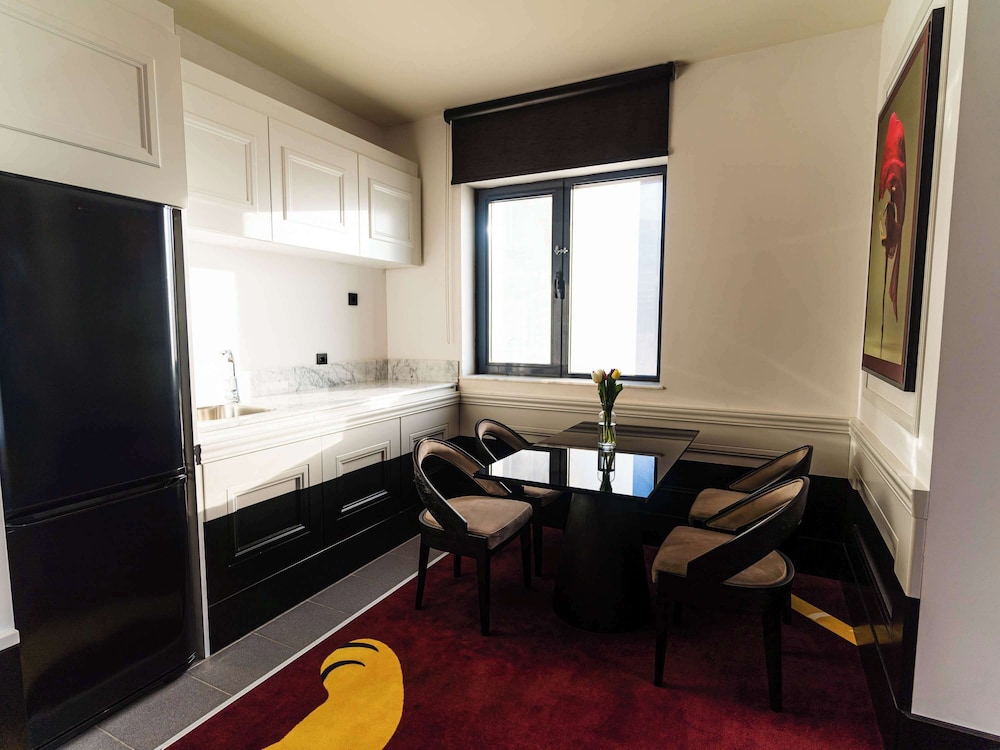 mercure baku city