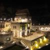 secret hill cave suites
