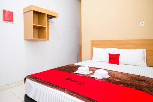 reddoorz syariah near perempatan kartasuro