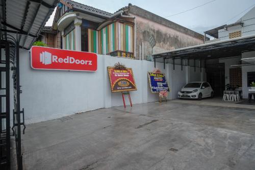 reddoorz syariah near perempatan kartasuro
