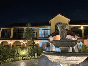 cottage pine rayong resort and cafe