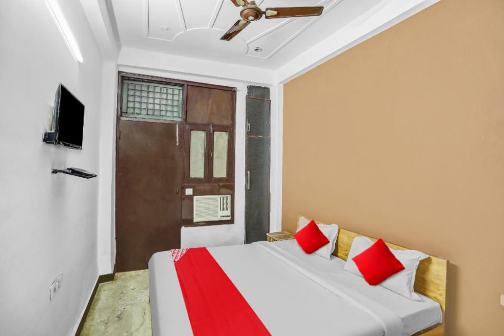 flagship satguru residency