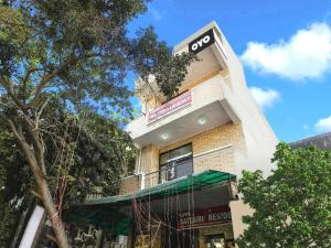 Flagship Satguru Residency,India>>Ghaziabad,4 star