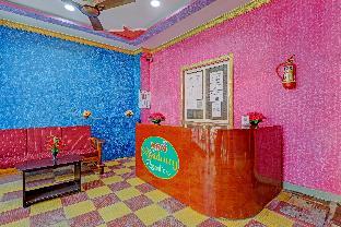 flagship elegant residency