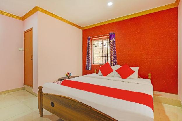 flagship elegant residency