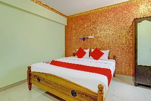 flagship elegant residency